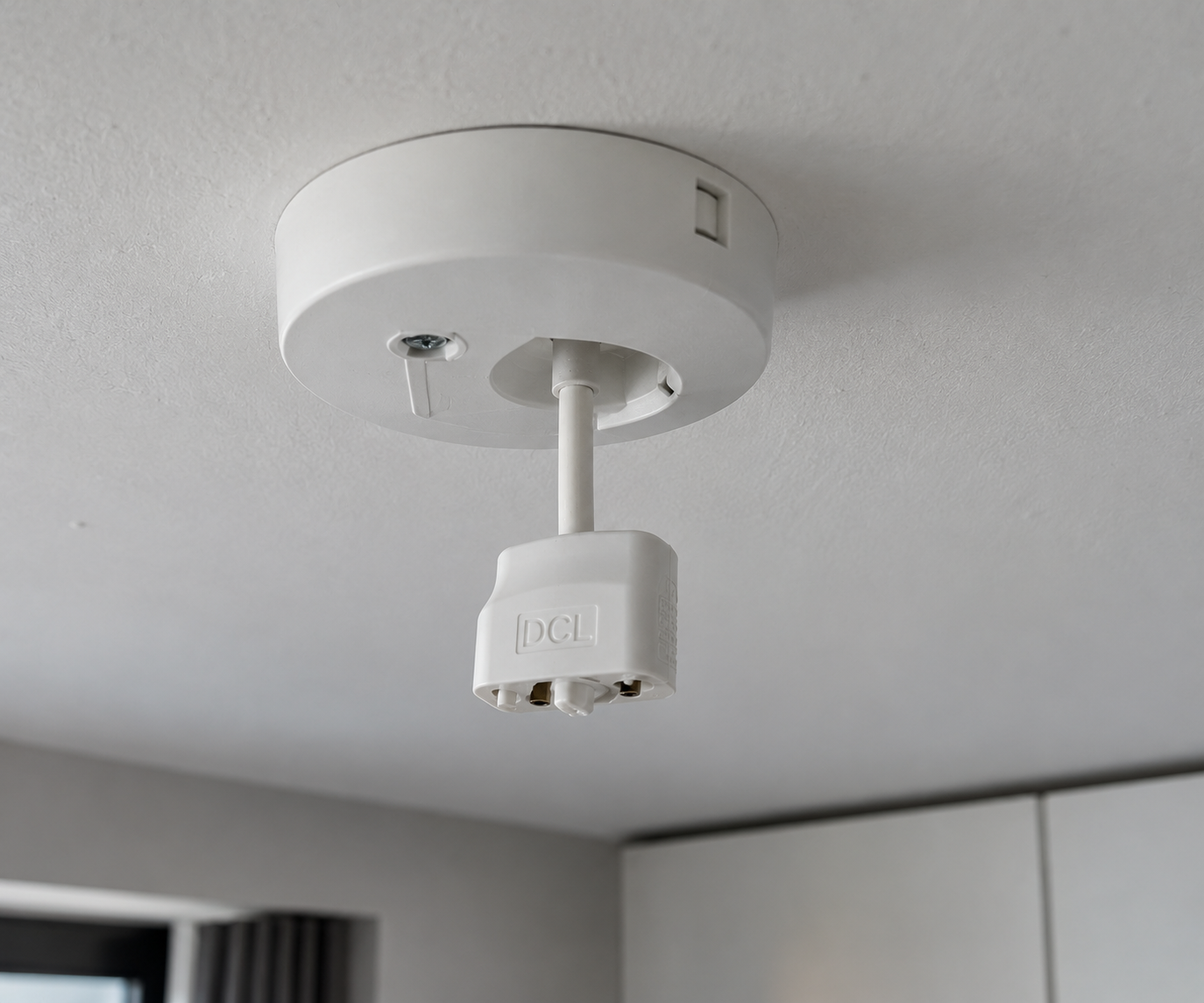 DCL Ceiling Outlet Installation / Replacement